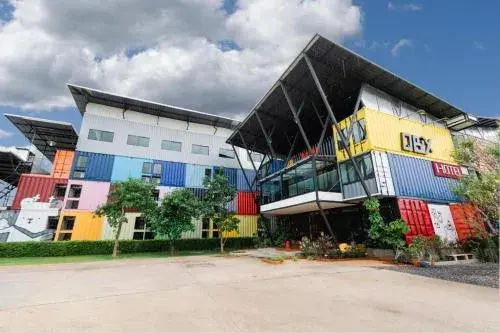 QBix Hotel QBix Hotel