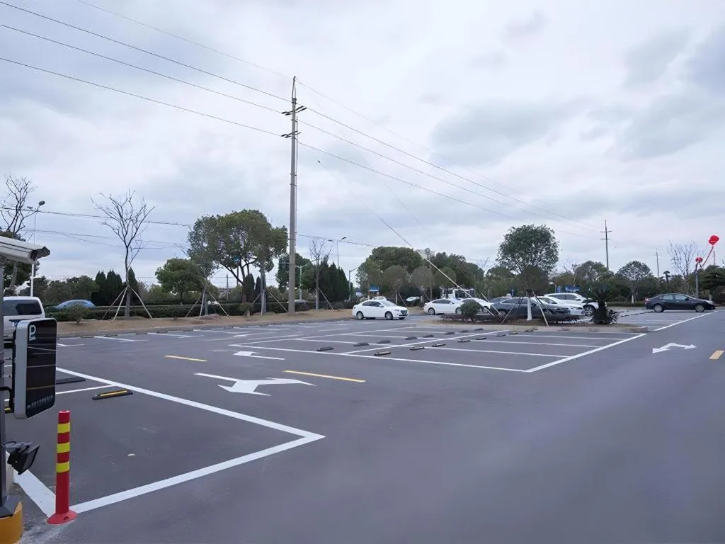 Vienna International Hotel Shanghai Dishui Lake Lingang Wanda