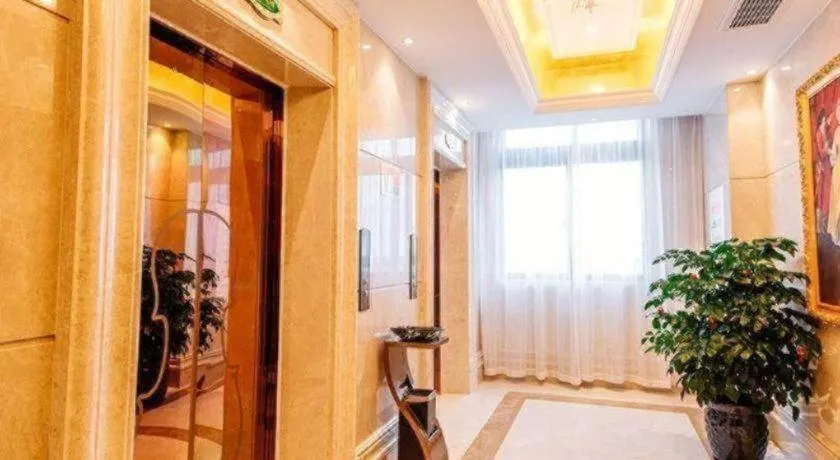 Vienna International Hotel Shanghai Dishui Lake Lingang Wanda