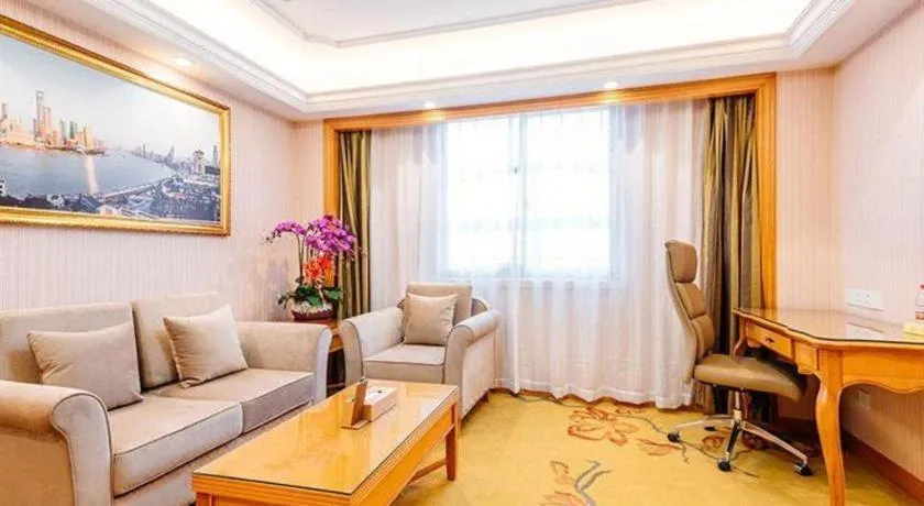 Vienna International Hotel Shanghai Dishui Lake Lingang Wanda