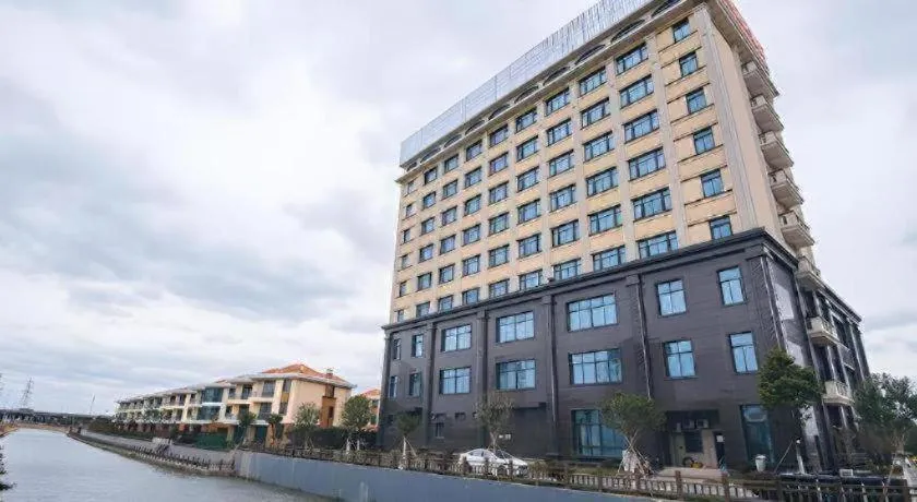 Vienna International Hotel Shanghai Dishui Lake Lingang Wanda