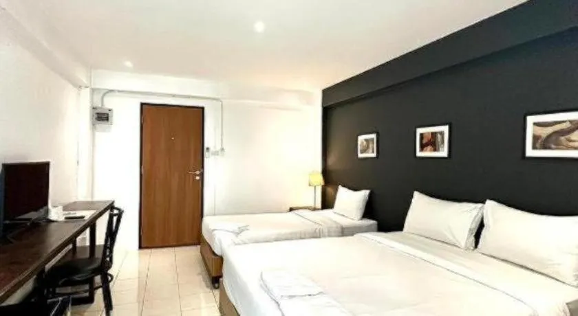 Bed in BR Hotel & Residence (Parking is available 250 meters away from the property)