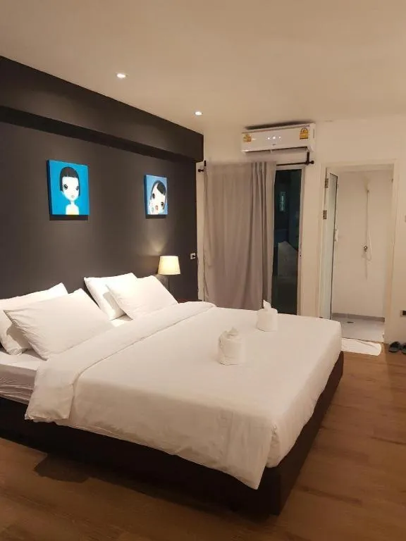 Bed in BR Hotel & Residence (Parking is available 250 meters away from the property)