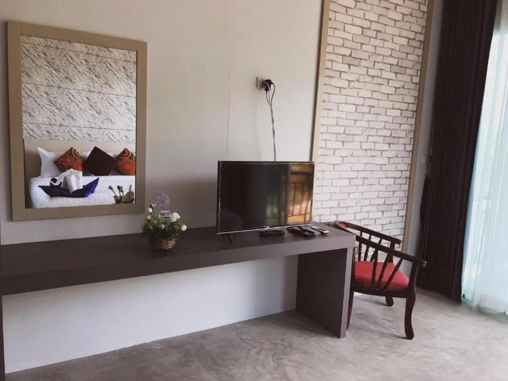 Capital O 729 Amantra Lake View Resort