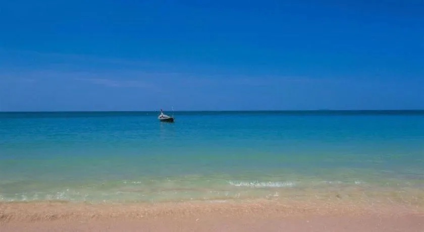 Capital O 729 Amantra Lake View Resort