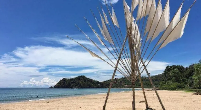 Capital O 729 Amantra Lake View Resort