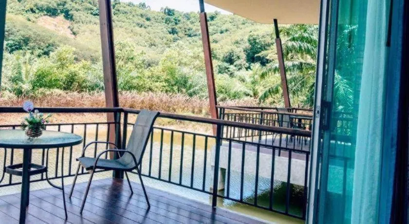 Capital O 729 Amantra Lake View Resort