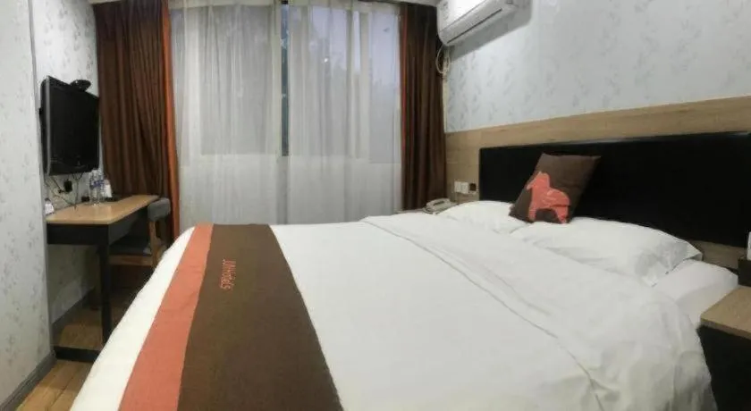 Bed in Jun Hotel Jiangsu Nanjing Gulou District Gupinggang