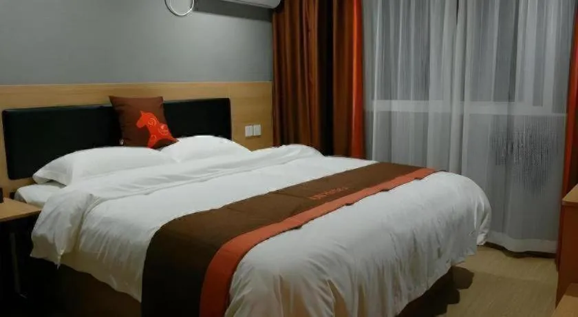 Bed in Jun Hotel Jiangsu Nanjing Gulou District Gupinggang