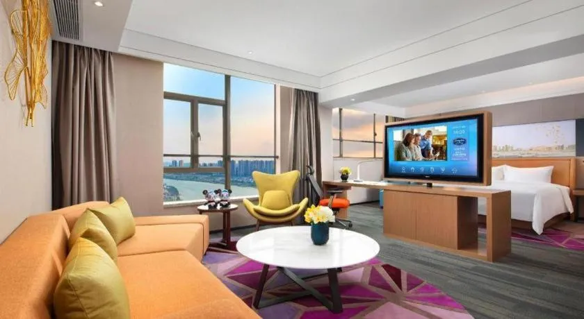 Bed in Hampton by Hilton Zhuhai Doumen