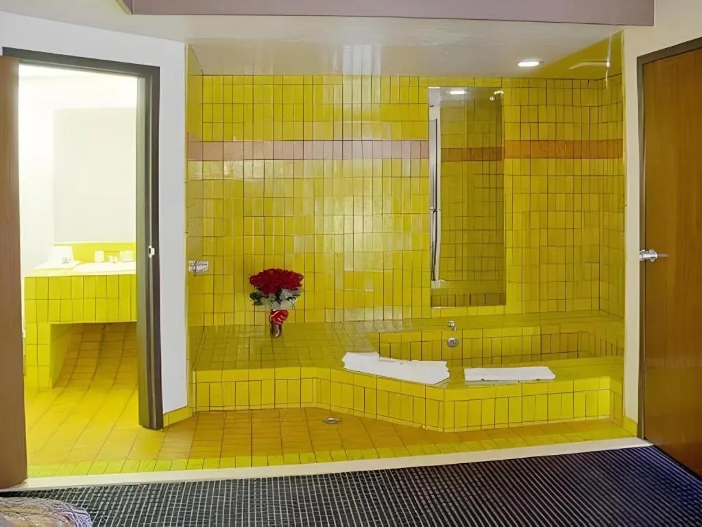 Americas Best Value Inn & Suites Los Angeles Downtown SW