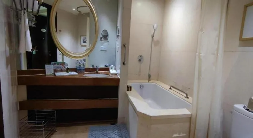 New Century Grand Hotel Lishui Huaqiao