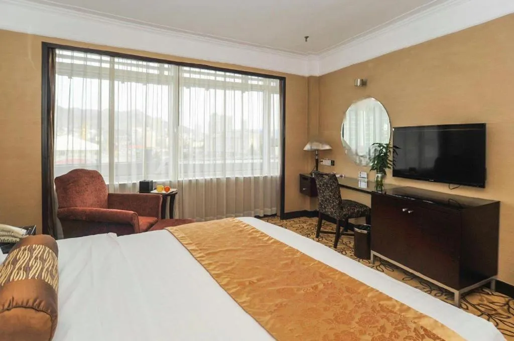 Bed in Qingdao Blue Horizon Hotel Laoshan