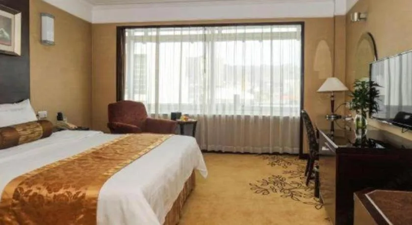 Bed in Qingdao Blue Horizon Hotel Laoshan