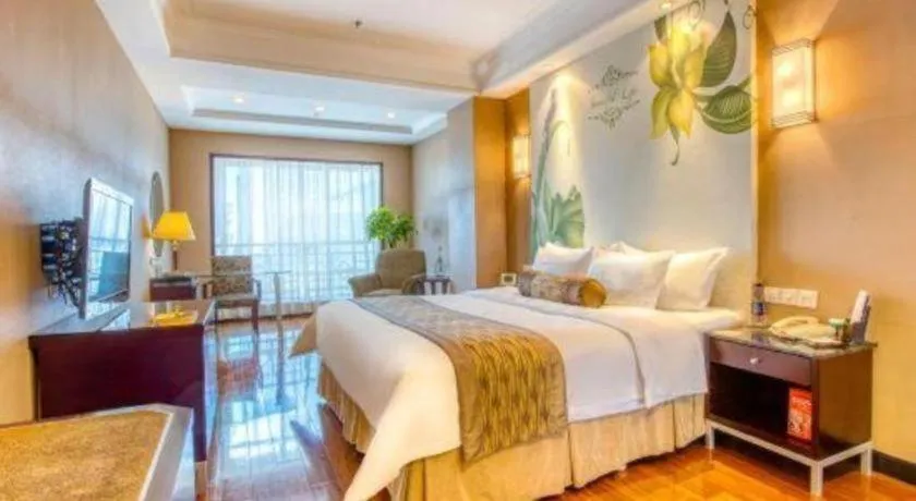 Bed in Qingdao Blue Horizon Hotel Laoshan