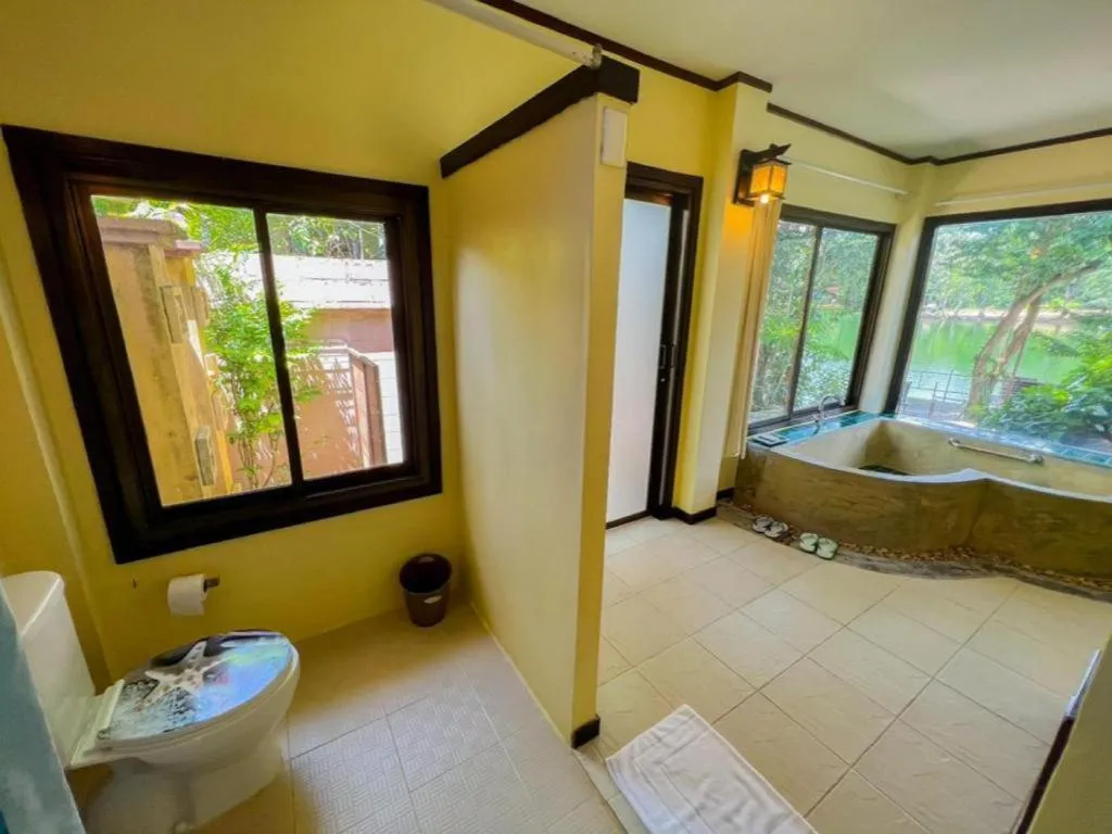 Water Jade Natural Resort