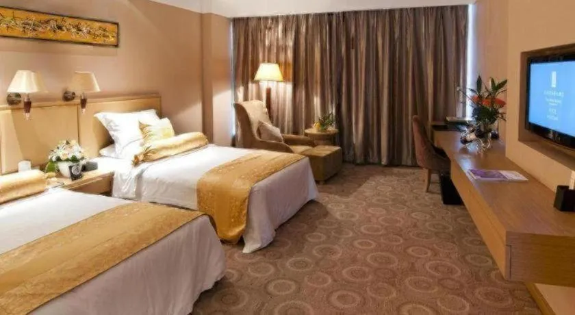 Bed in Holiday Inn Hotel & Suites Jiaxing Hangzhou Bay By IHG