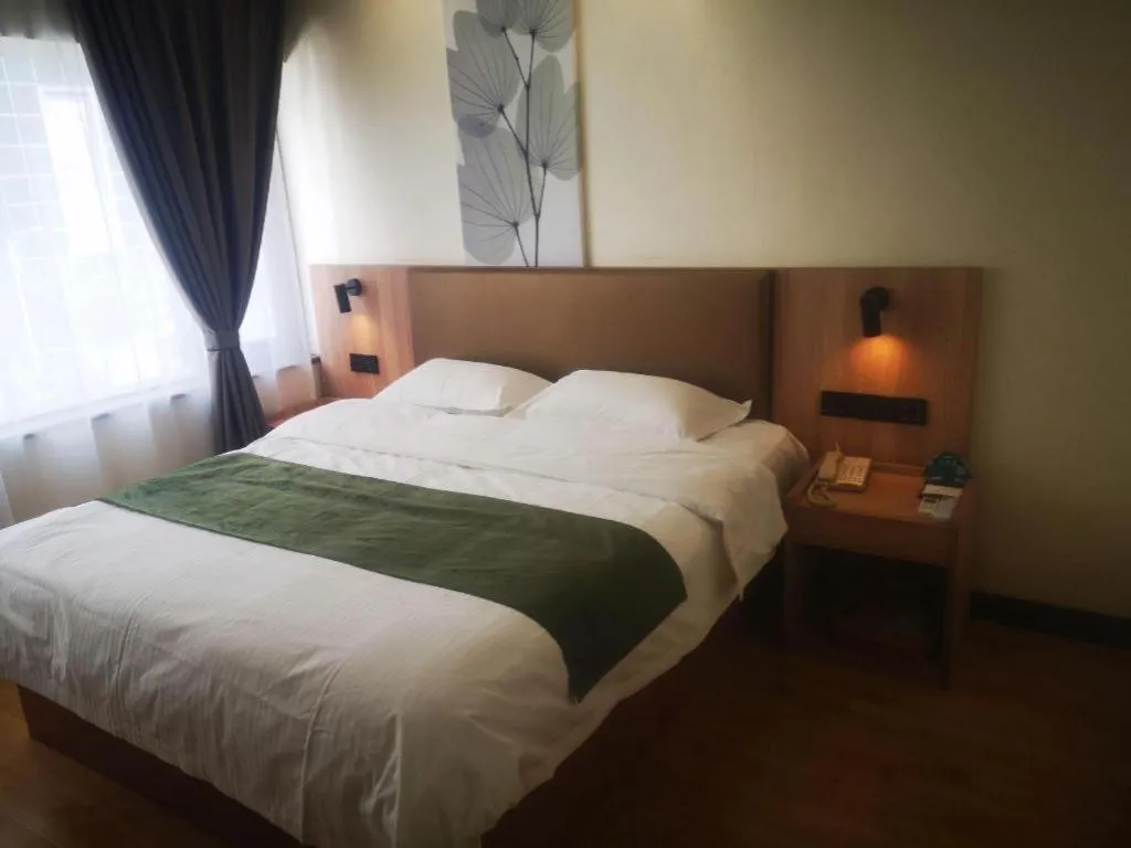 Bed in GreenTree Inn Xuzhou South Minzhu Road