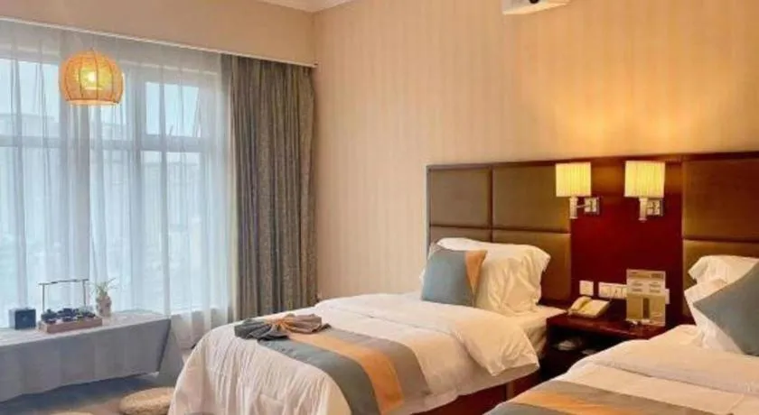 Bed in Dolton Changsha Spa Hotel