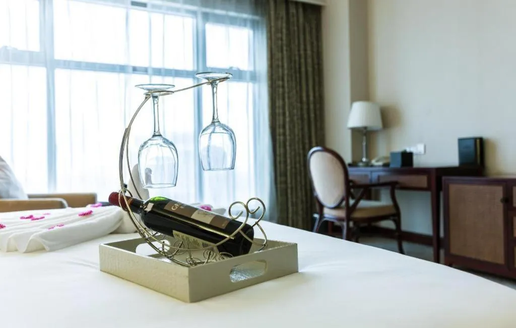 Bed in Dolton Changsha Spa Hotel