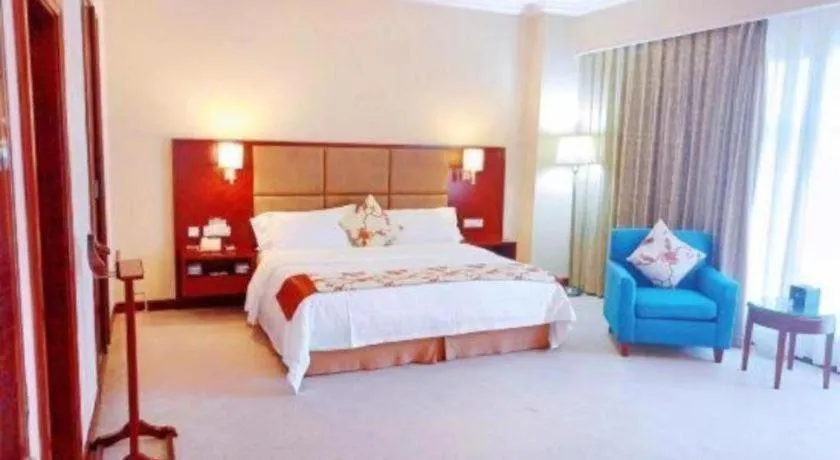 Bed in Dolton Changsha Spa Hotel