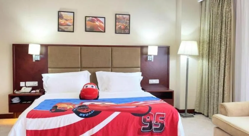 Bed in Dolton Changsha Spa Hotel