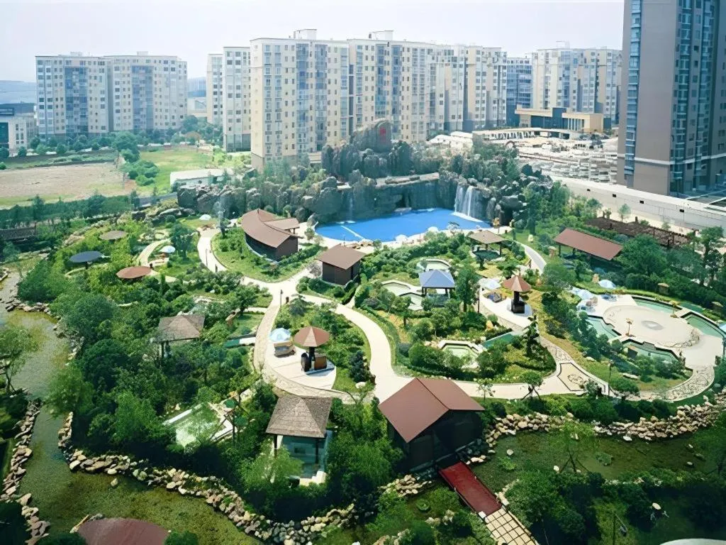 Dolton Changsha Spa Hotel