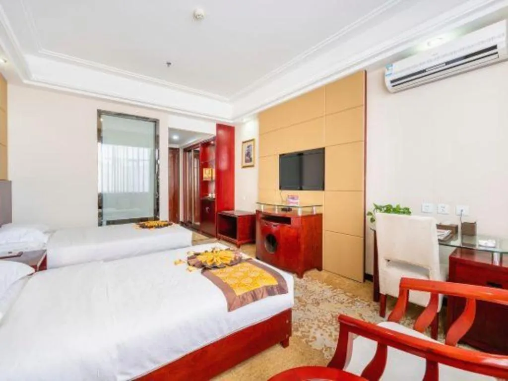 Bed in Tianrun International Hotel