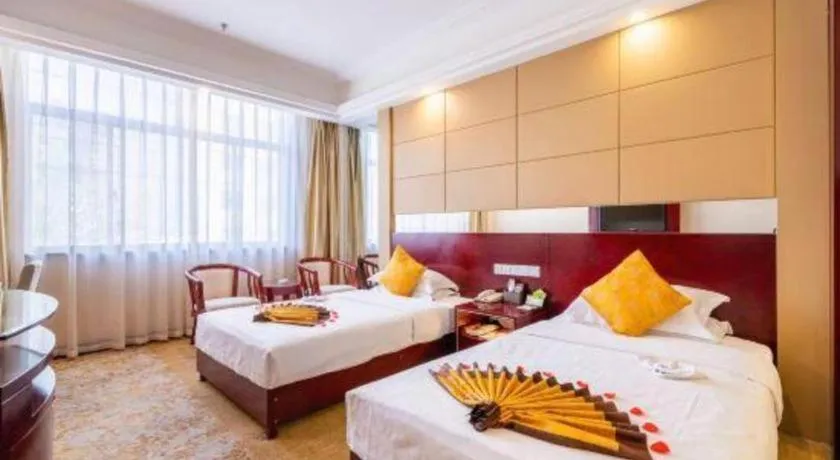 Bed in Tianrun International Hotel