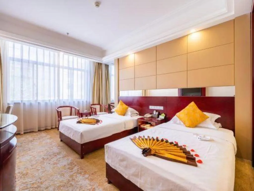 Bed in Tianrun International Hotel