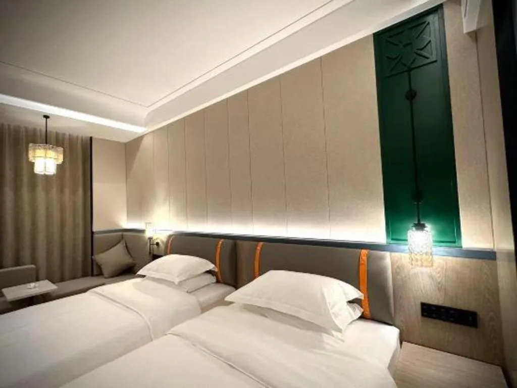 Bed in Tianrun International Hotel
