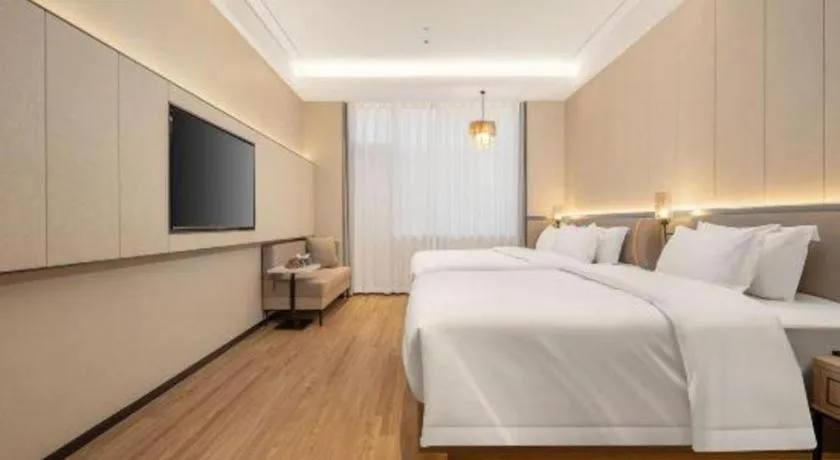 Bed in Tianrun International Hotel
