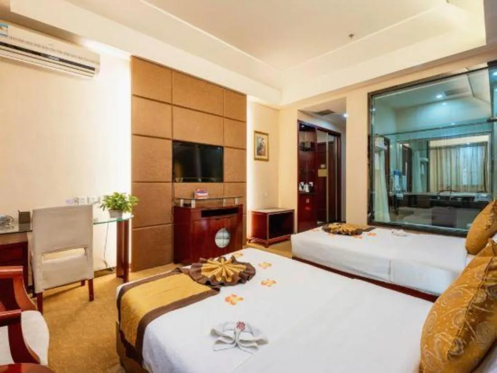 Bed in Tianrun International Hotel