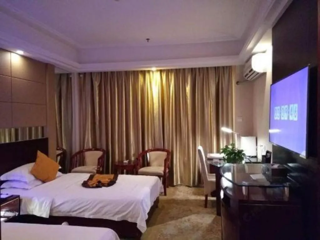 Bed in Tianrun International Hotel