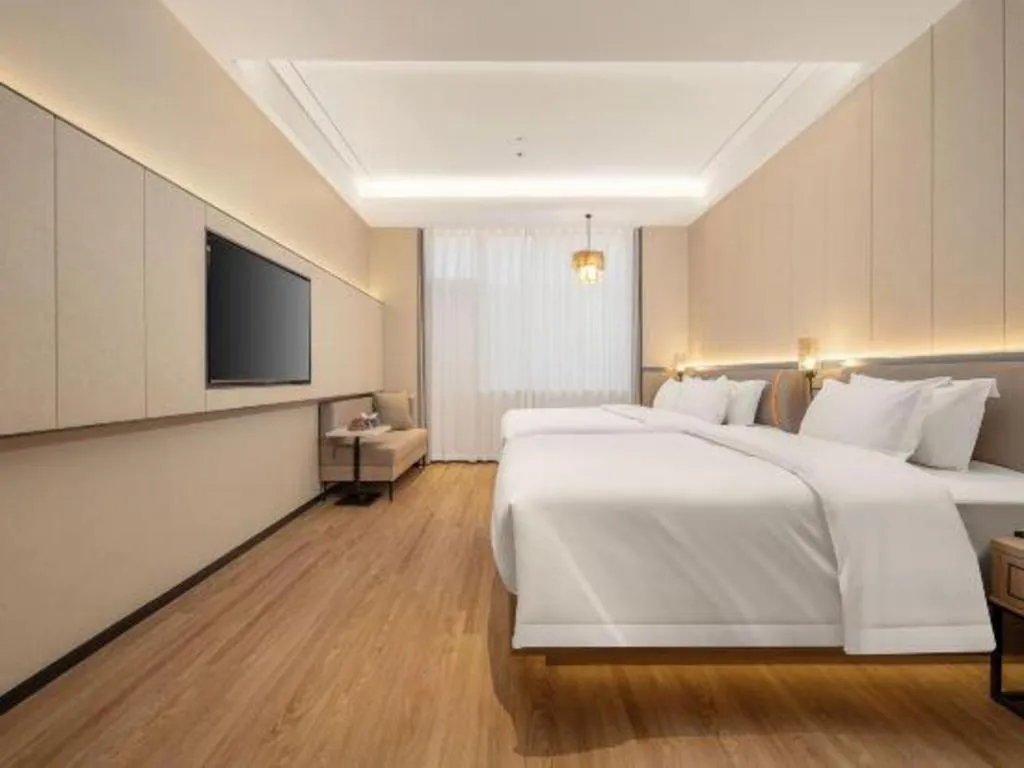 Bed in Tianrun International Hotel