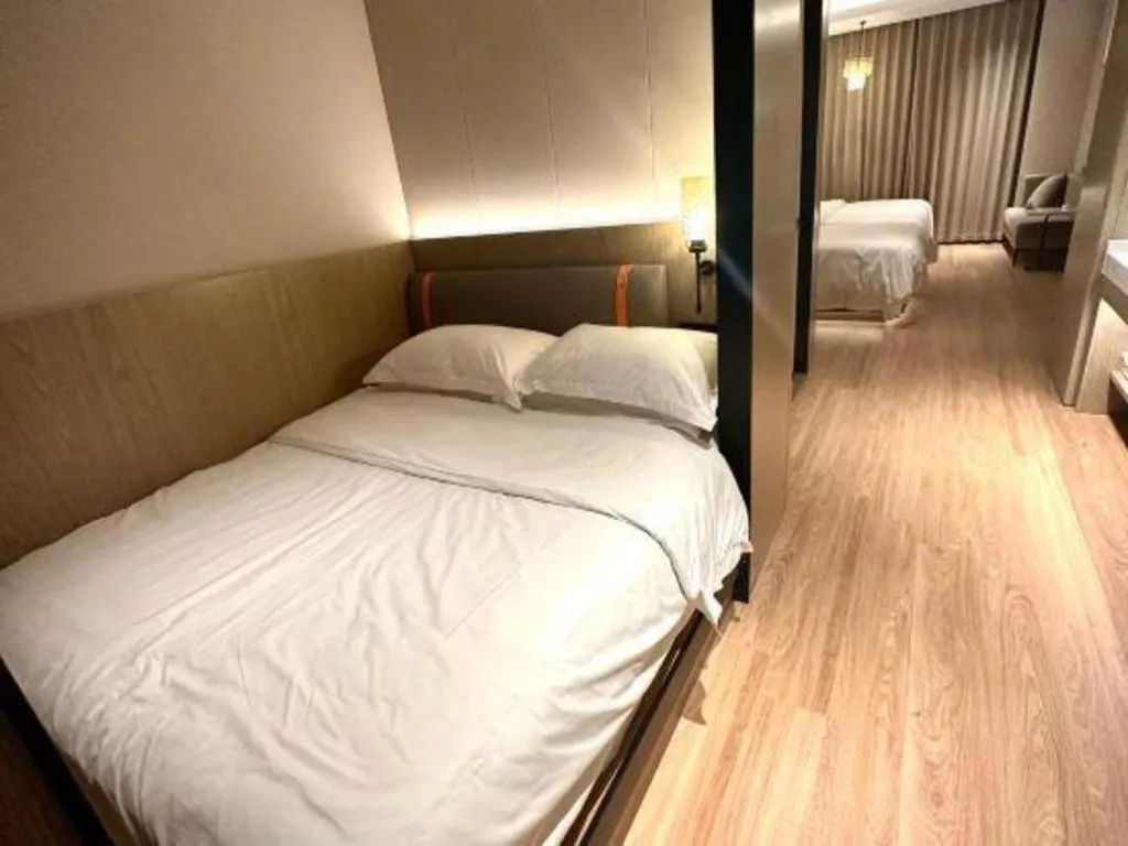 Bed in Tianrun International Hotel