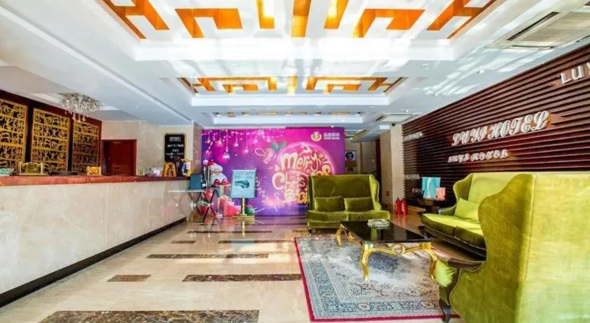 Zhongshan Louis Hotel