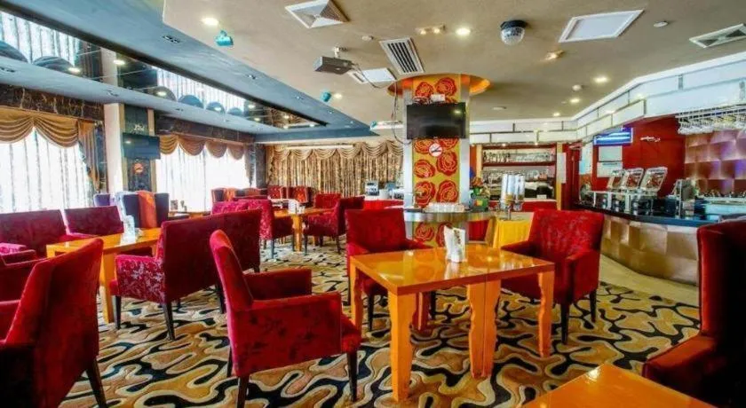 Zhongshan Louis Hotel