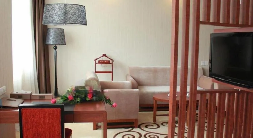 Zhangjiagang Jiangnan Garden Hotel