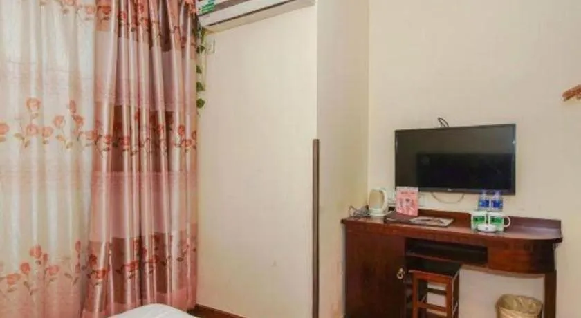 GreenTree Inn Suzhou Wujiang Zhenze Town Zhennan Road Express Hotel