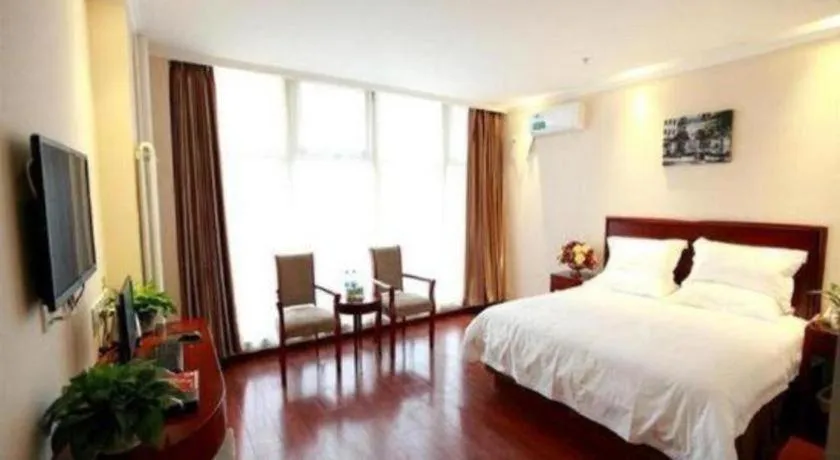 Bed in GreenTree Inn Beijing Miyun Changcheng Huandao Express Hotel