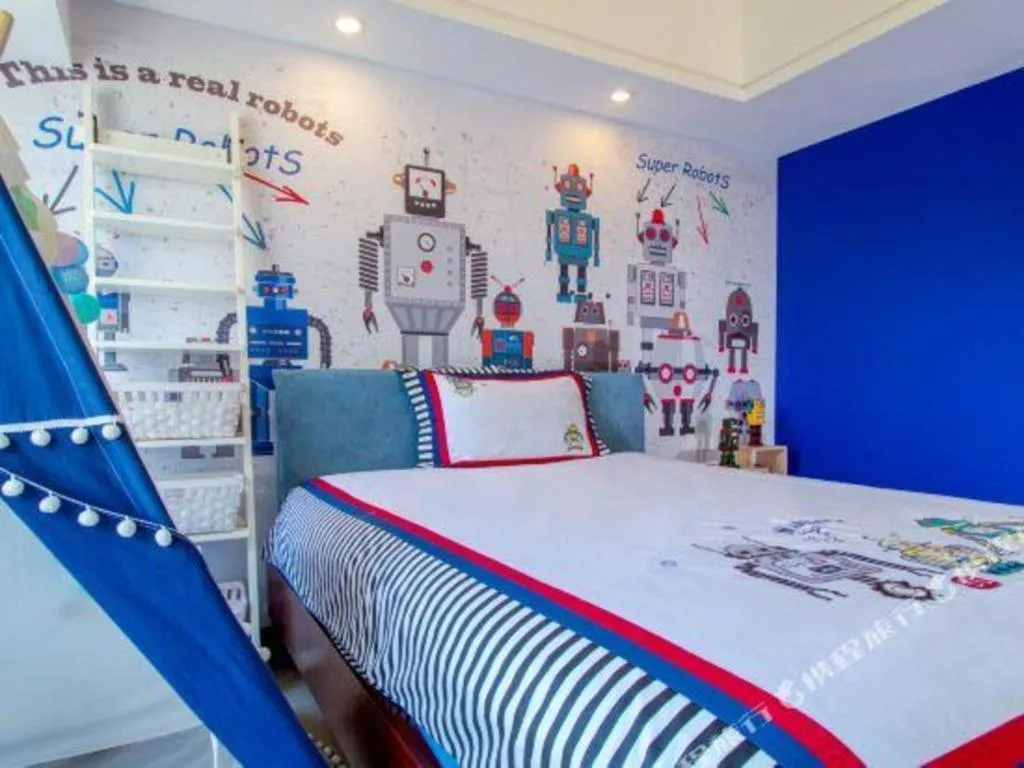 Bed in Island Skylight Resort