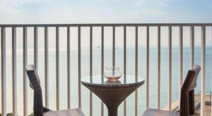 Island Skylight Resort