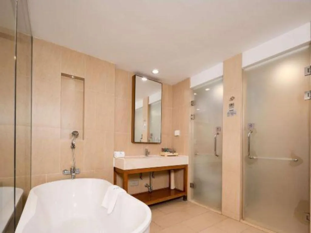 Island Skylight Resort