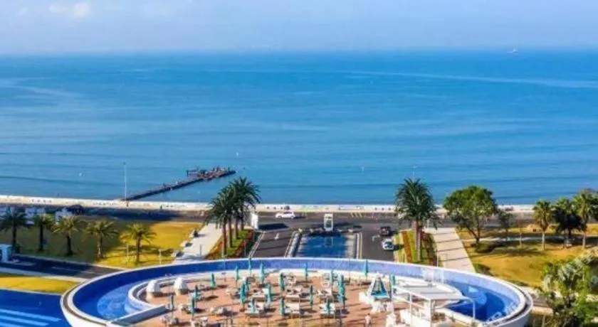 Island Skylight Resort