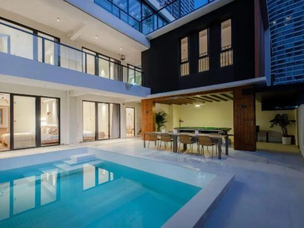 Island Skylight Resort