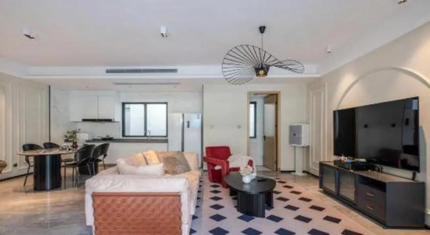 Bed in Island Skylight Resort