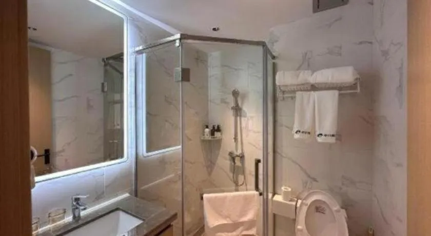 Island Skylight Resort