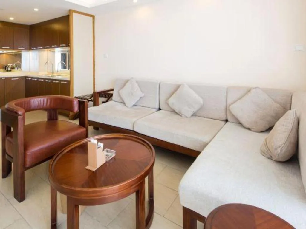 Island Skylight Resort