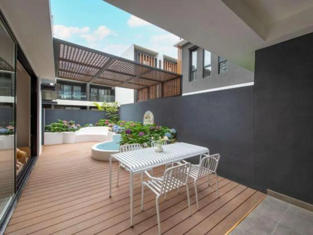 Island Skylight Resort